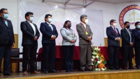 Nuevo directorio del Colegio Médico encabezado por Ruth Frías