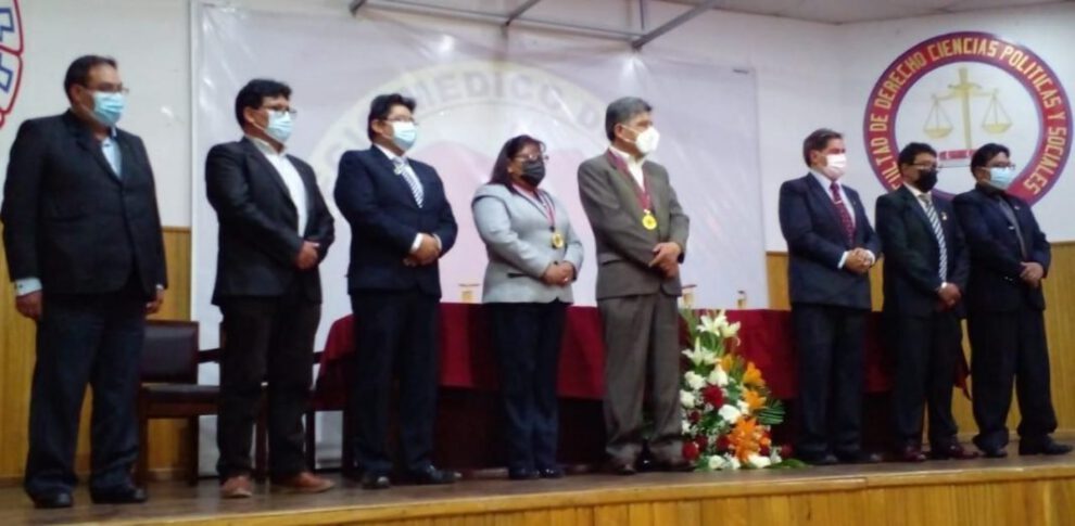 Nuevo directorio del Colegio Médico encabezado por Ruth Frías