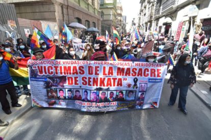 Marcha de víctimas de Senkata y Sacaba hacia La Paz
