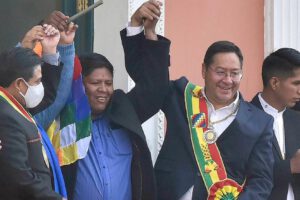 Luis Arce destaca la recuperación de la democracia