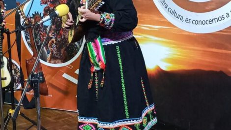 Festival de Charango con Alejandra Mamani Aima como ñusta