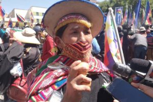 Lidia Patty huelga de hambre en la plaza Murillo