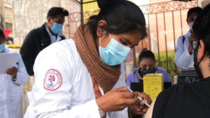 Cobertura de vacunación en Oruro