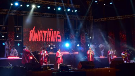 Los Awatiñas en el Festival de la Canción Boliviana