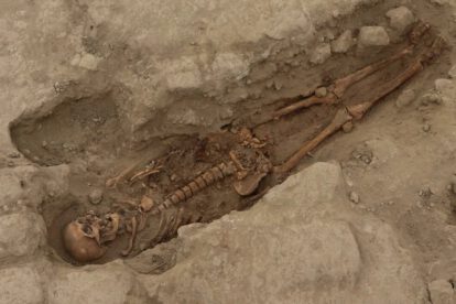 Restos humanos antiguos encontrados en la Huaca Santa Rosa de Pucalá