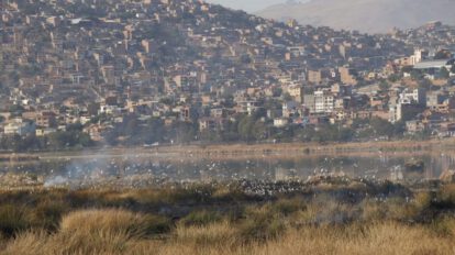 Incendio en la laguna Alalay tras el incendio