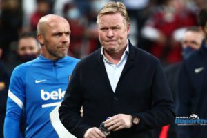Ronald Koeman destituido como entrenador del Barcelona