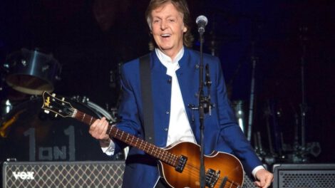 Paul McCartney decide no firmar más autógrafos ni tomarse fotos con sus fans