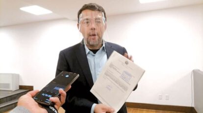 Senador Morón pide informe al Ministerio de Gobierno sobre alerta migratoria