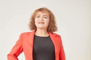 Nedda Mackay dedicará sus versos a Oruro por sus 415 años de Fundación