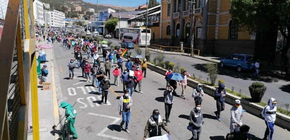 paro indefinido gremiales en rechazo a la Ley 1386