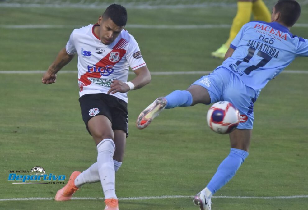 Bolívar logra reponerse ante Nacional Potosí en el torneo Único