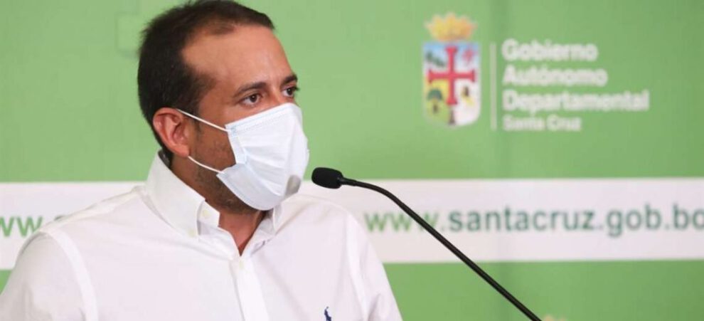 Luis Fernando Camacho se reúne en Mineros por avasallamientos