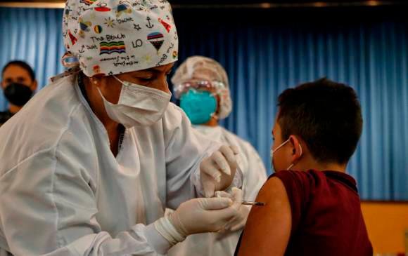 Vacunación niños Covid-19 Colombia