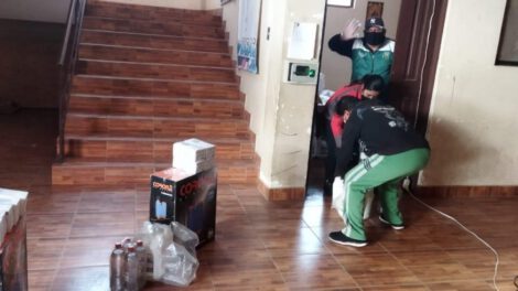 Kits de limpieza y desinfección para evitar contagios en unidades educativas