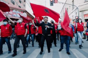 Orgullo de ser Orureño en la caravana