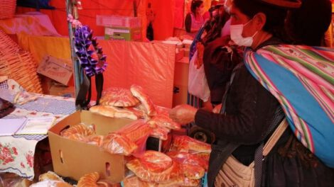 Baja venta de masitas en la festividad de Todos Santos