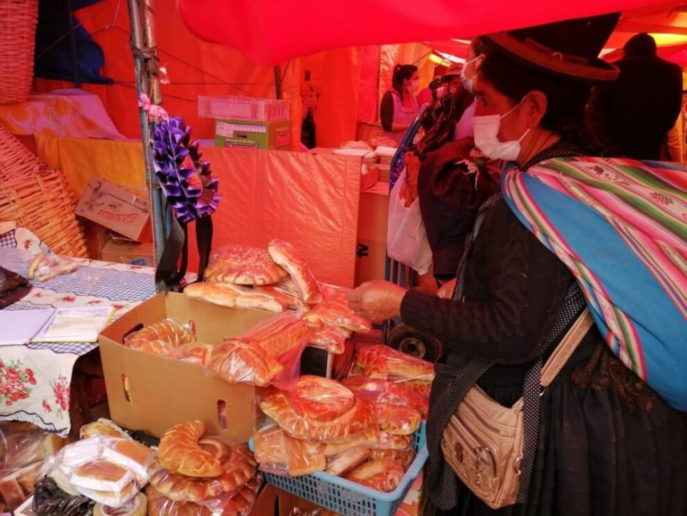 Baja venta de masitas en la festividad de Todos Santos