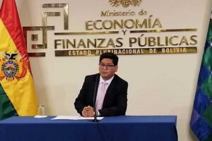 Ministro de Economía, Marcelo Montenegro, descarta el pago del doble aguinaldo