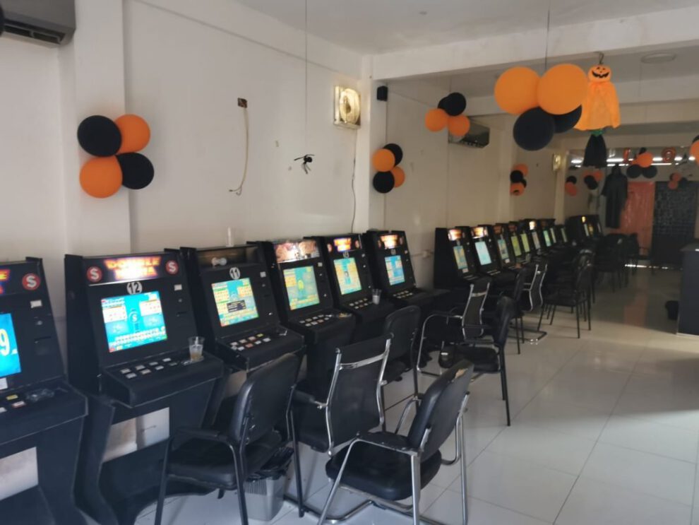 Decomiso de máquinas de juego en Santa Cruz
