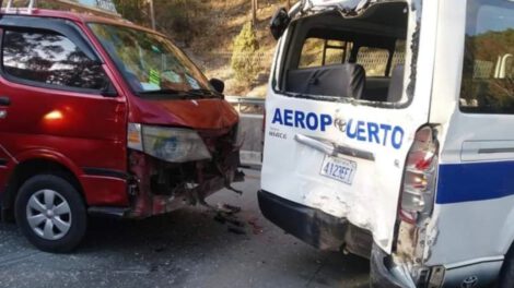 Accidente en la autopista La Paz-El Alto