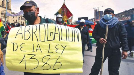 paro indefinido contra la Ley 1386