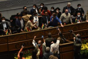 Cámara de Diputados en crisis por bloque minoritario