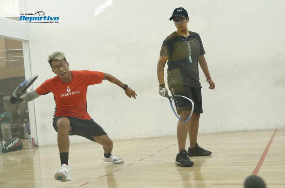 Moscoso y Barrios campeones raquetbol