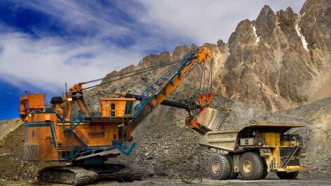 Prospección y exploración minera en Oruro