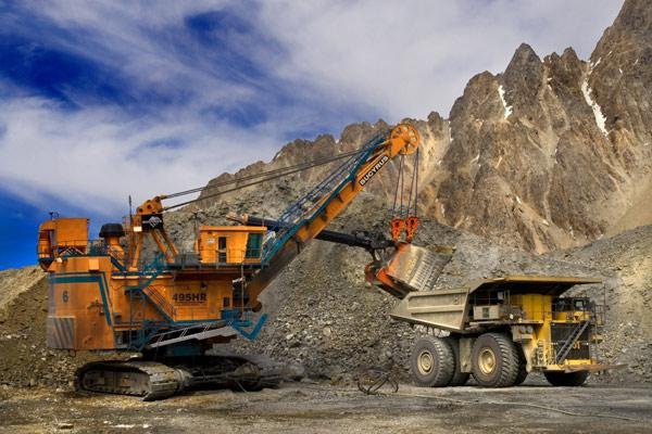 Prospección y exploración minera en Oruro