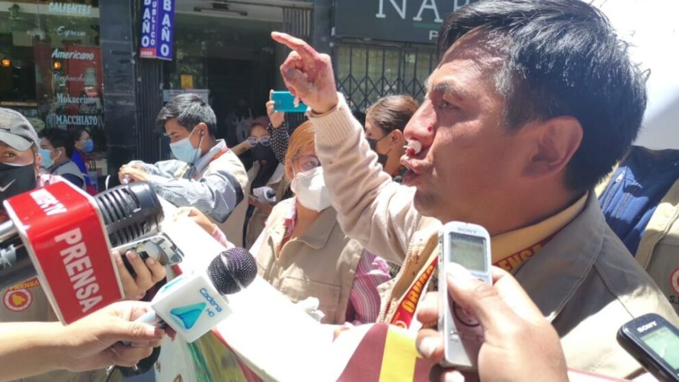 Agresión a periodistas en marcha pacífica