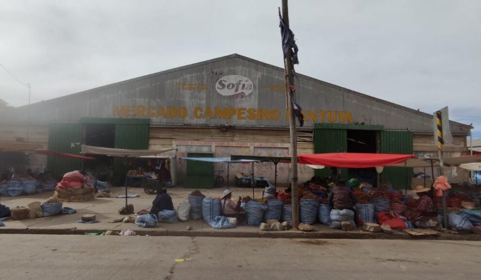Mercado Campesino Kantuta en Oruro
