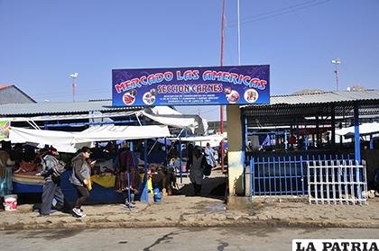 Mercado Las Américas en la zona Sur de Oruro