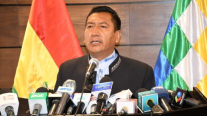 Presidente de Diputados Freddy Mamani discute sobre Ley 1386