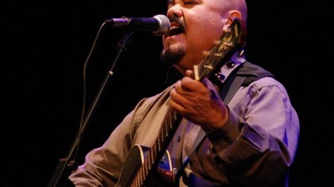Adrián Barrenechea en Oruro recargándose de la buena vibra del público
