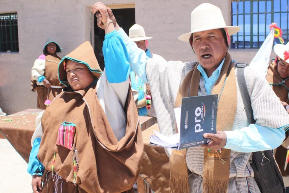 Chipaya proceso electoral con Sofía López elegida como autoridad