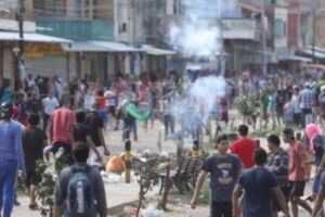Enfrentamientos en Santa Cruz entre vecinos y bloqueadores
