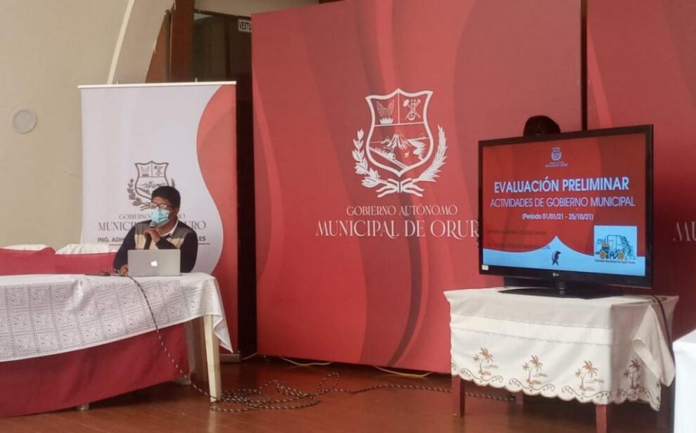 Presentación de informe de la EMAO por Andrés Aruquipa