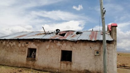 Tornado en Laja causando daños y pánico