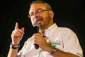 Rómulo Calvo y casos de corrupción