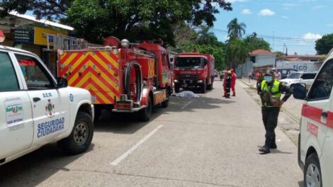 Explosión por fuga de gas en una pizzería en Santa Cruz
