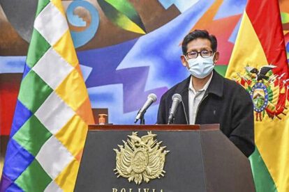 Prohibición de viajes de promoción por el Ministro de Educación, Edgar Pary