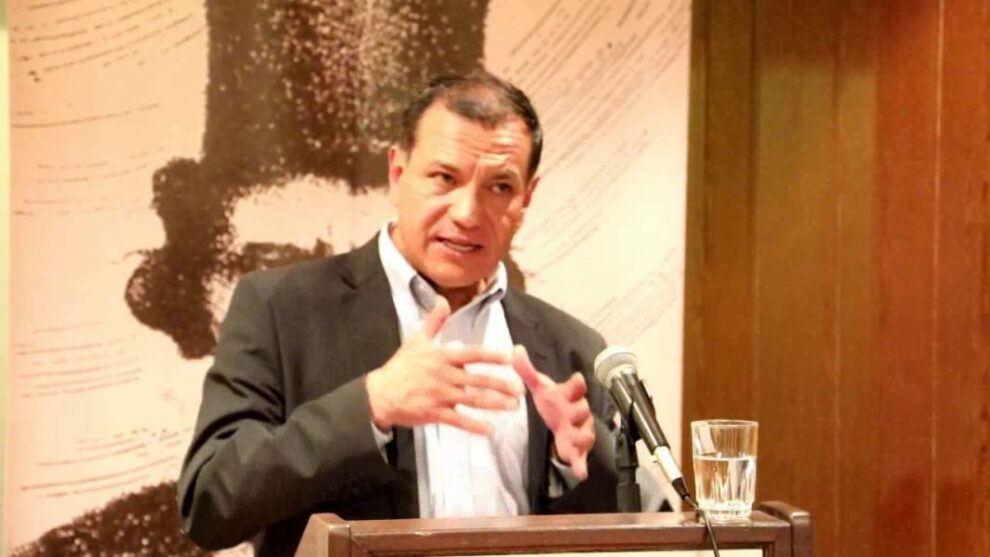 Descentralización en Bolivia según Franklin Pareja