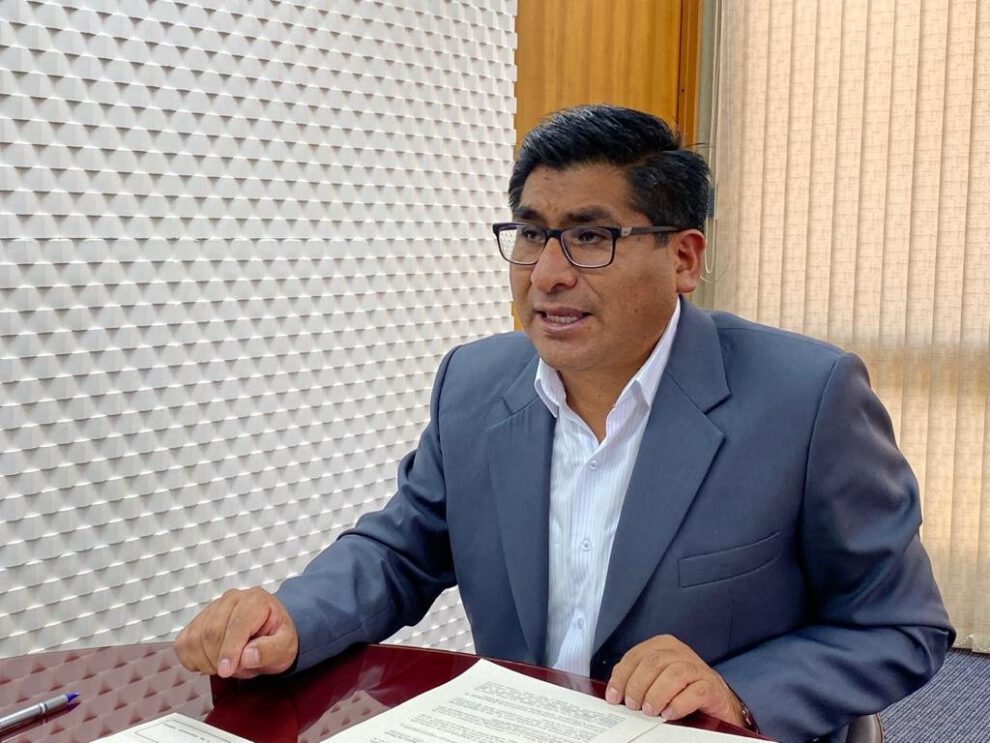Ministro de Desarrollo Productivo y Economía Plural, Néstor Huanca, garantiza el precio justo de la carne
