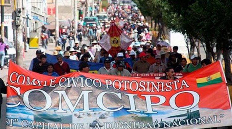Persecución política del MAS en la marcha de Comcipo