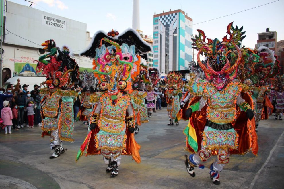 La Gran Tradicional Auténtica Diablada Oruro celebra 117 años de vida