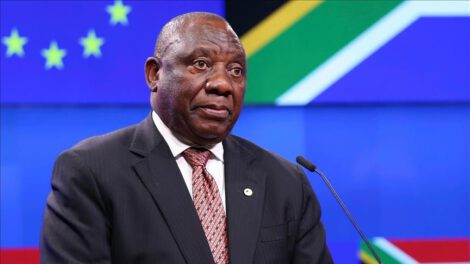 restricciones de viajes en Sudáfrica