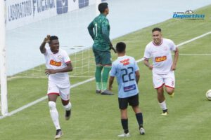 FC Universitario de Vinto vence a Vaca Diez en la Copa Simón Bolívar