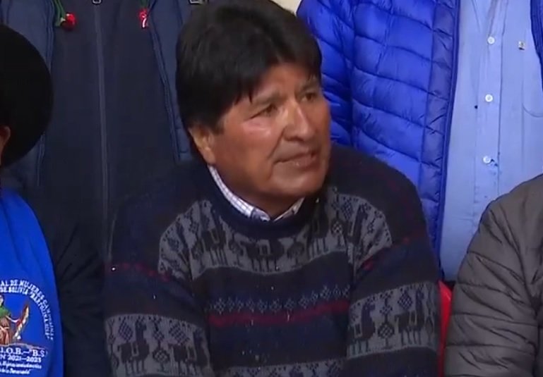 Evo Morales amenaza medios de comunicación en Ayo-Ayo