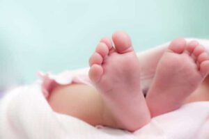 Bebé muere a causa de Covid-19 en Tinguipaya, Potosí